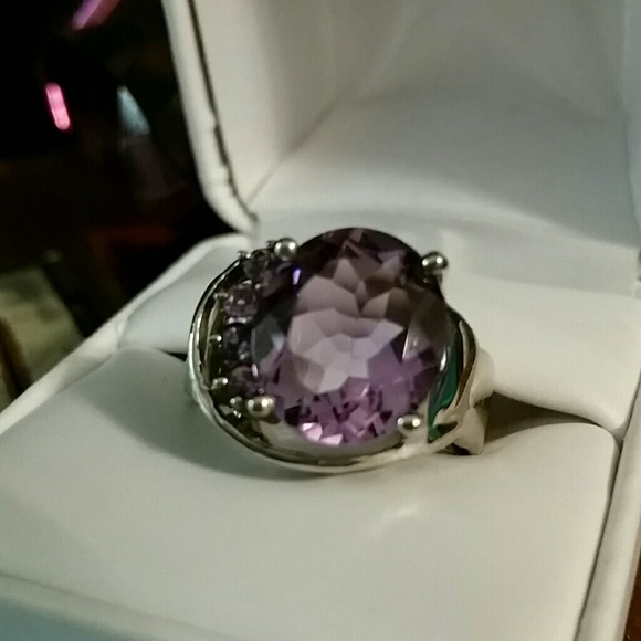 NWOT Solid 925 Sterling & Amethyst Ring Size 9.5 - Picture 5 of 8
